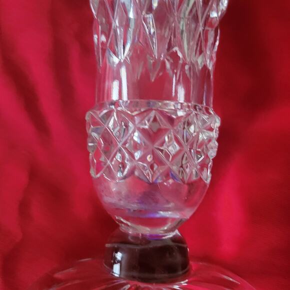 Pressed Glass Vase 10 inches Vase Pretty Geometric design - Picture 6 of 9